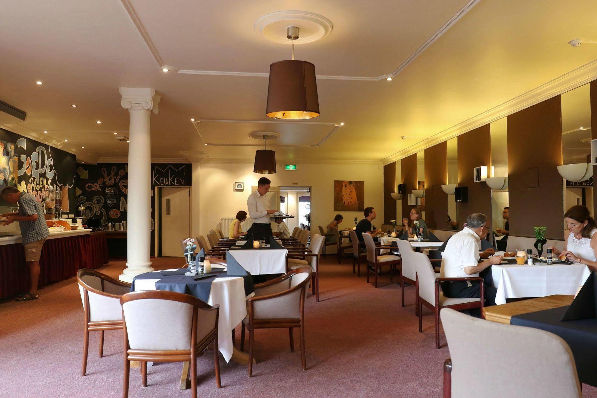 Js Hotel 埃彭 外观 照片